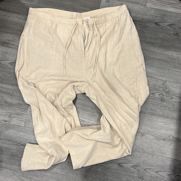 Beige Ladies loose fitted Plus Sized Pants - SIZE 38 - Picture 2 of 3